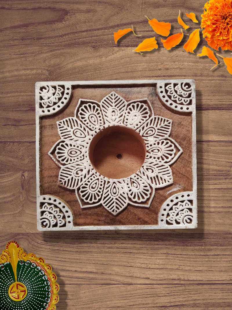 Square-China-Berry-Wooden-Block-Diya-Set-by-Vikas-Singh-1_800x Square China Berry Wooden Block Diya Set - Image 1
